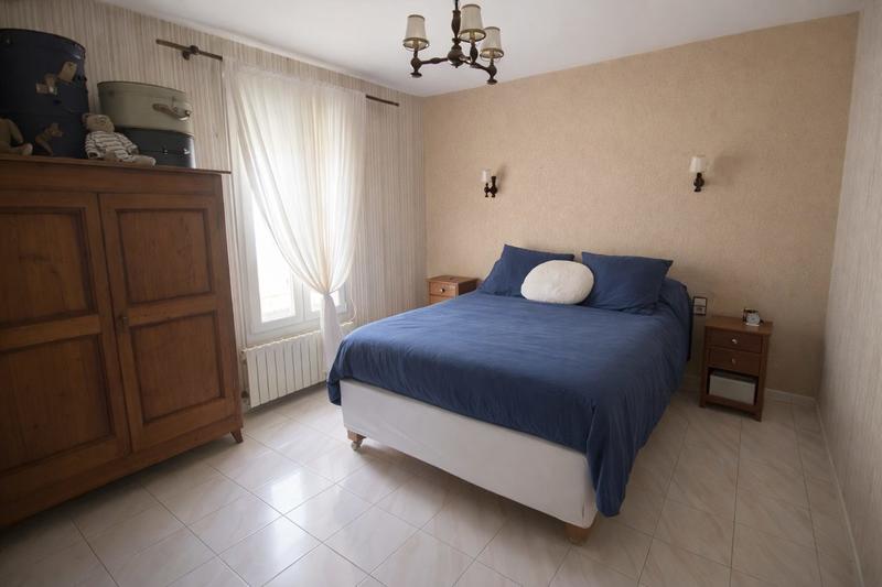 Maison traditionnelle - 118 m² - 5 pièces