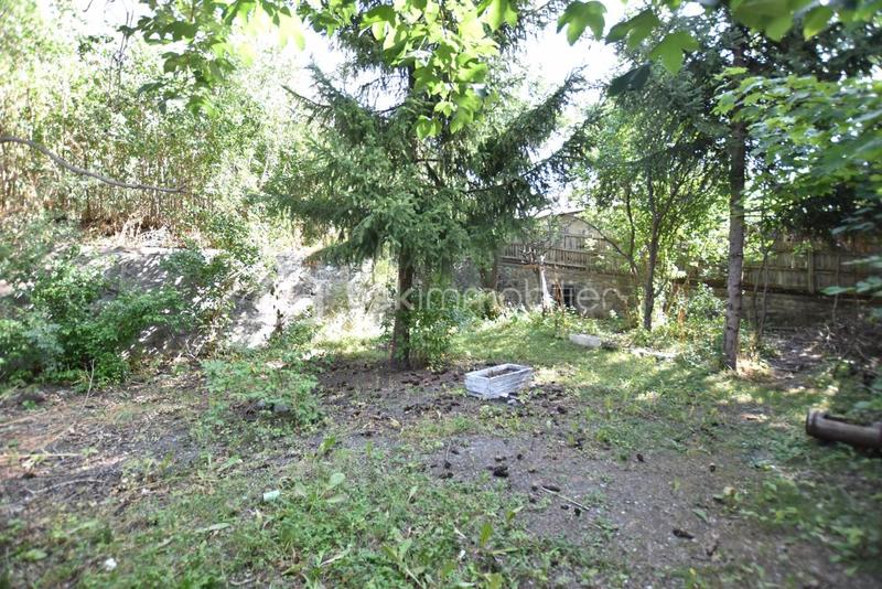 Appartement - 242 m² - 7 pièces