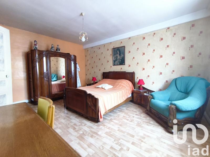 Maison - 188 m² - 8 pièces