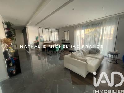 Maison - 110 m² - 4 pièces