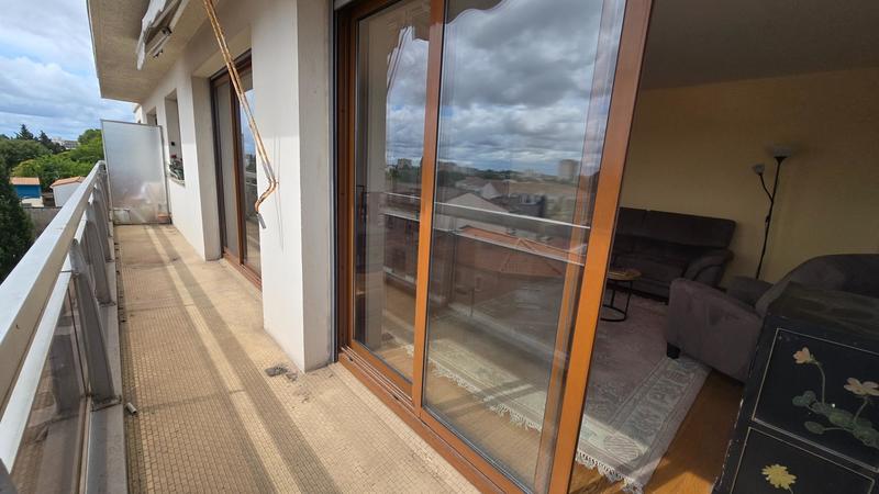 Appartement - 97 m² - 4 pièces