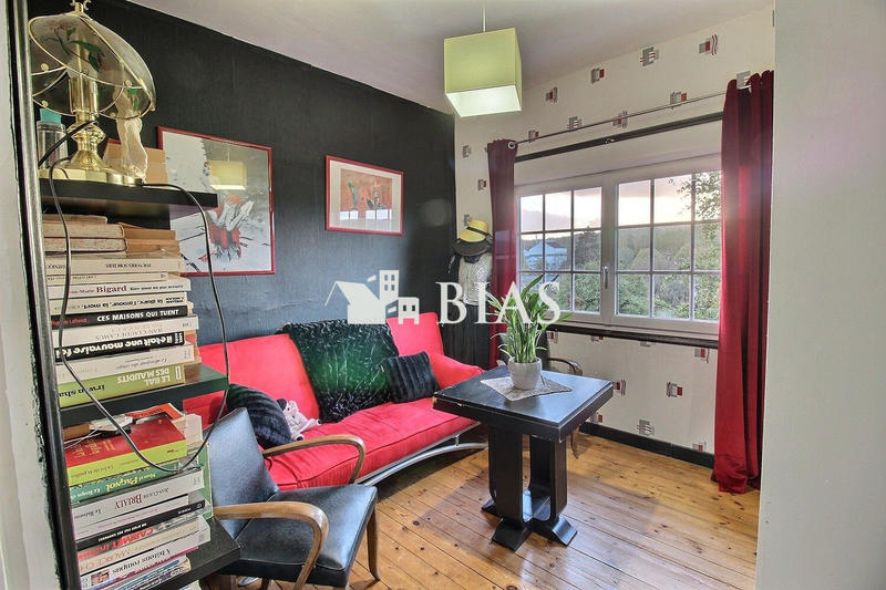 Maison - 147 m² - 8 pièces