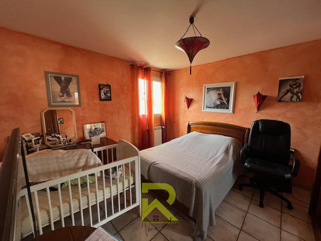 Villa - 174 m² - 8 pièces