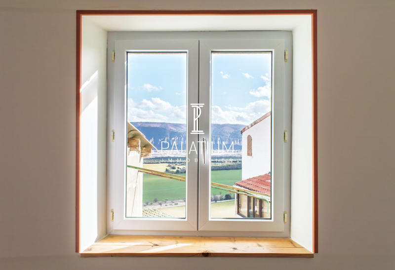 Maison - 94 m² - 3 pièces