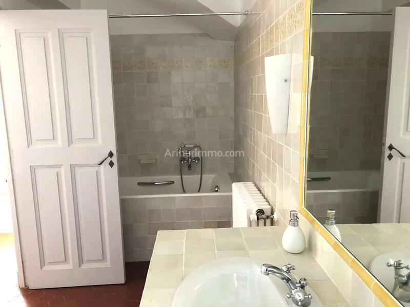 Maison - 433 m² - 15 pièces