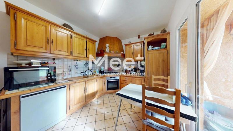 Propriété - 5 pièces