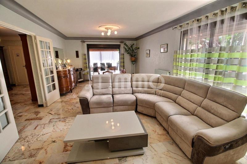 Maison de ville - 180 m² - 6 pièces