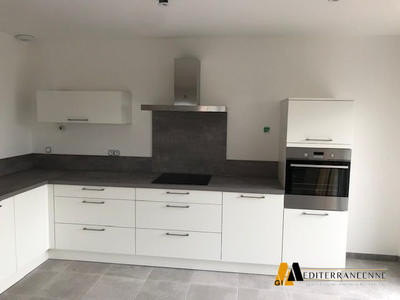 Maison - 93 m² - 4 pièces