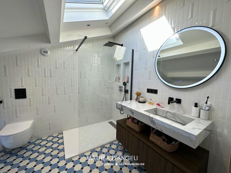 Appartement - 155 m² - 4 pièces