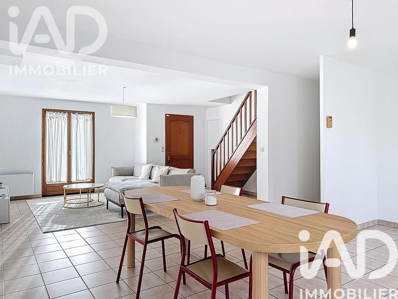 Maison - 135 m² - 6 pièces