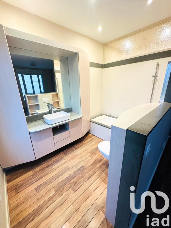 Maison - 175 m² - 10 pièces