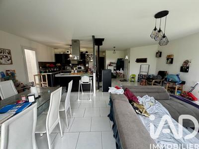 Maison - 108 m² - 5 pièces