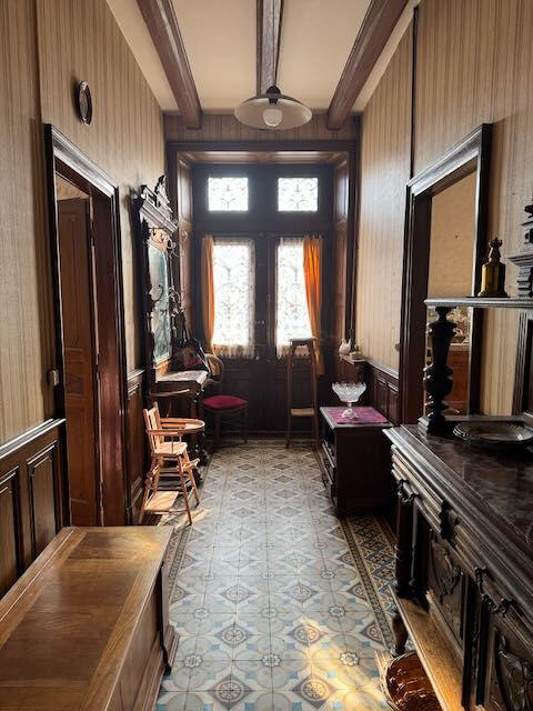 Maison - 187 m² - 6 pièces