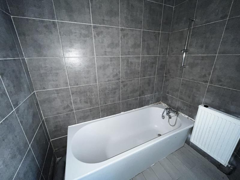 Maison - 121 m² - 6 pièces