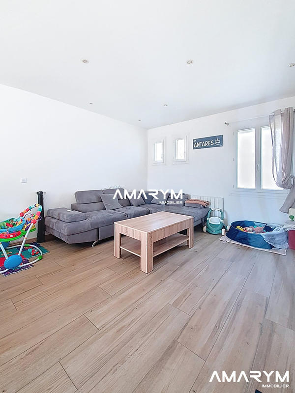 Maison - 84 m² - 5 pièces