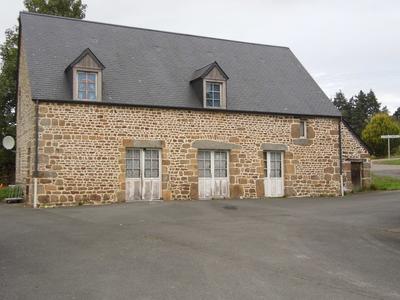 Maison - 121 m² - 6 pièces