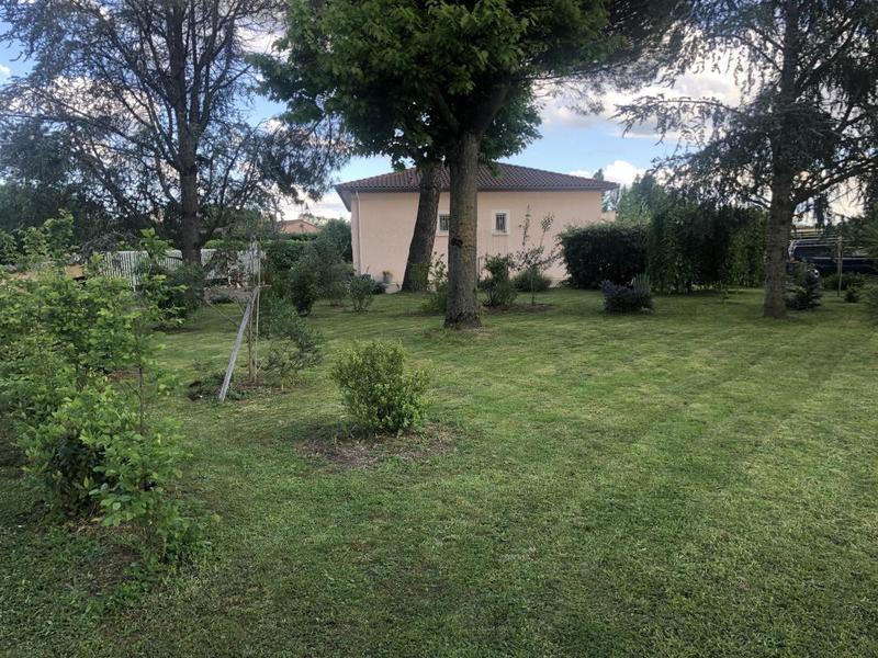 Propriété - 125 m² - 4 pièces