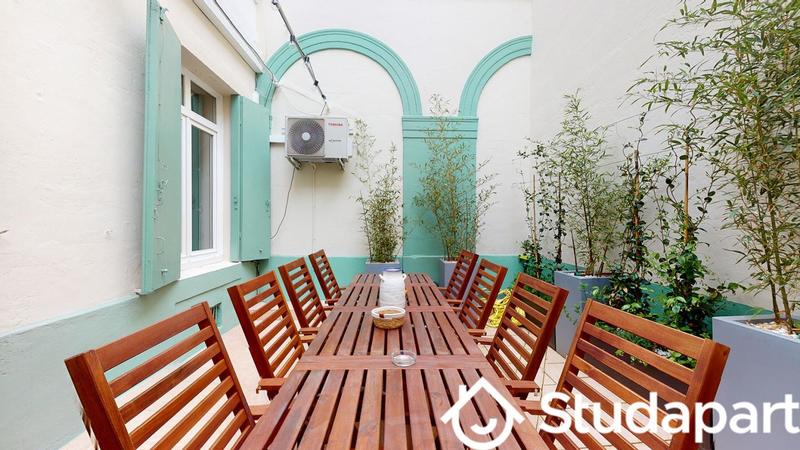 Chambre - 10 m² - 1 pièce