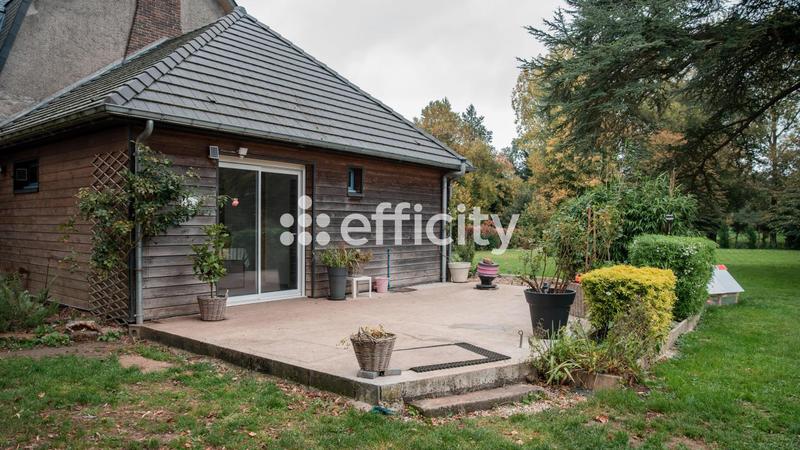 Château - 230 m² - 9 pièces