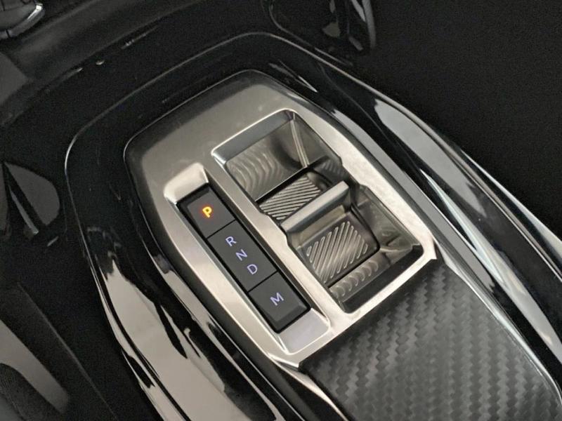 Peugeot 2008 II Hybrid 145 e-Dcs6 Allure