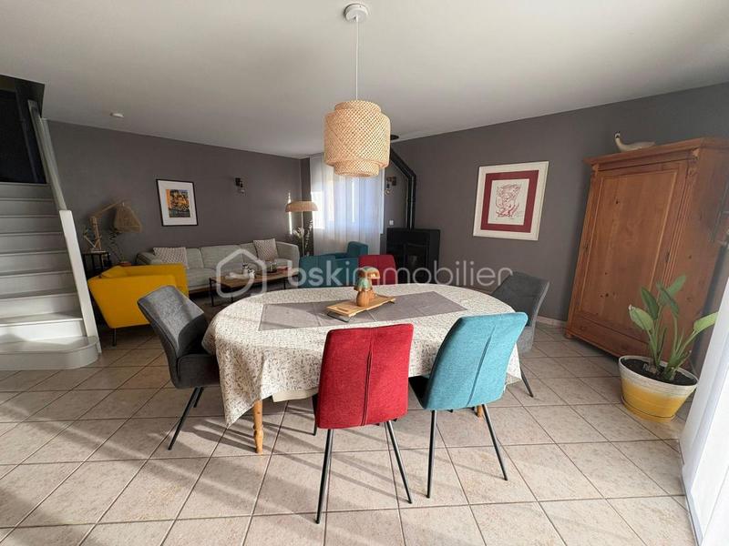 Maison - 136 m² - 6 pièces