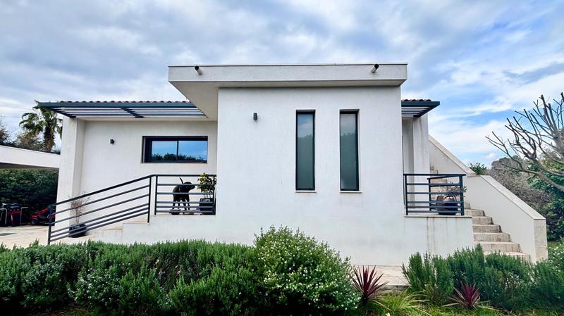 Maison - 92 m² - 3 pièces