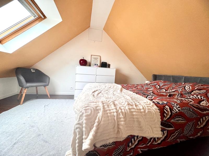 Maison - 150 m² - 7 pièces