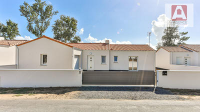 Maison - 103 m² - 4 pièces