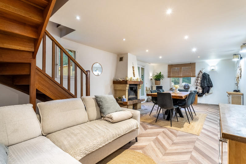 Maison - 130 m² - 5 pièces