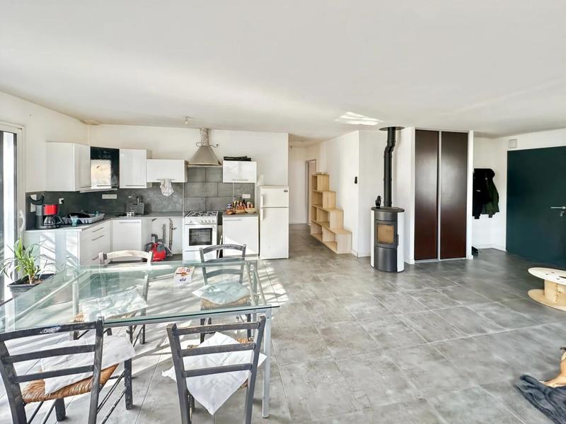 Maison - 73 m² - 3 pièces