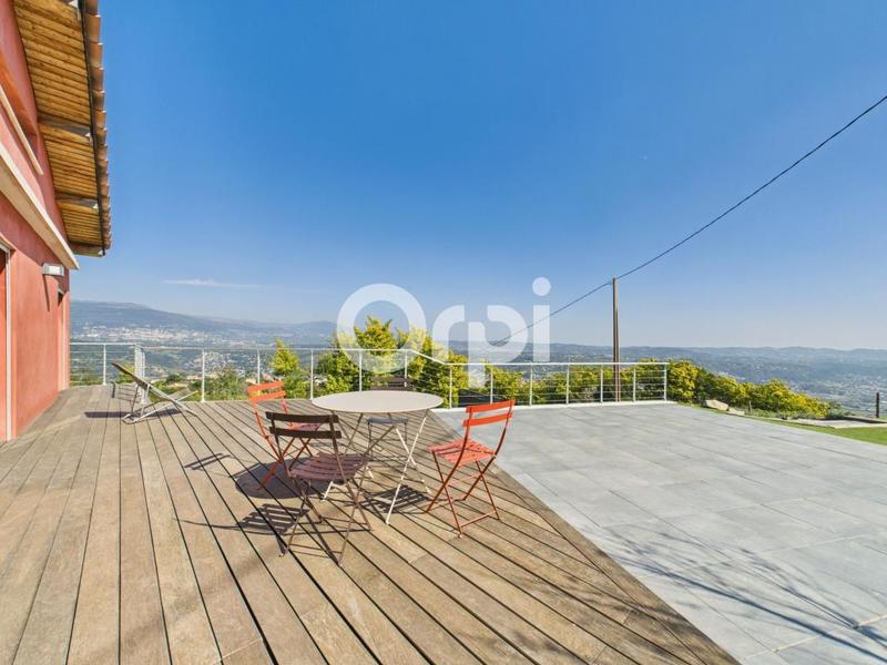 Villa - 312 m² - 5 pièces