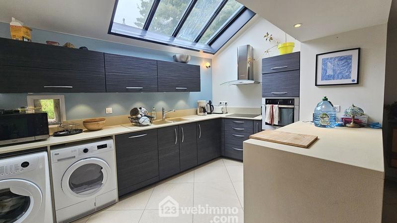 Maison - 195 m² - 6 pièces