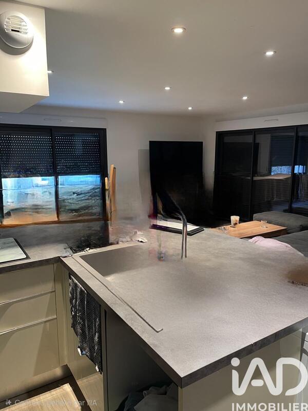 Maison de maîtres - 243 m² - 6 pièces