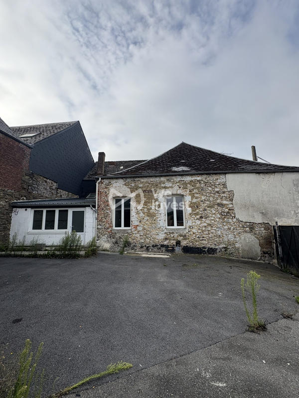 Maison - 61 m² - 6 pièces