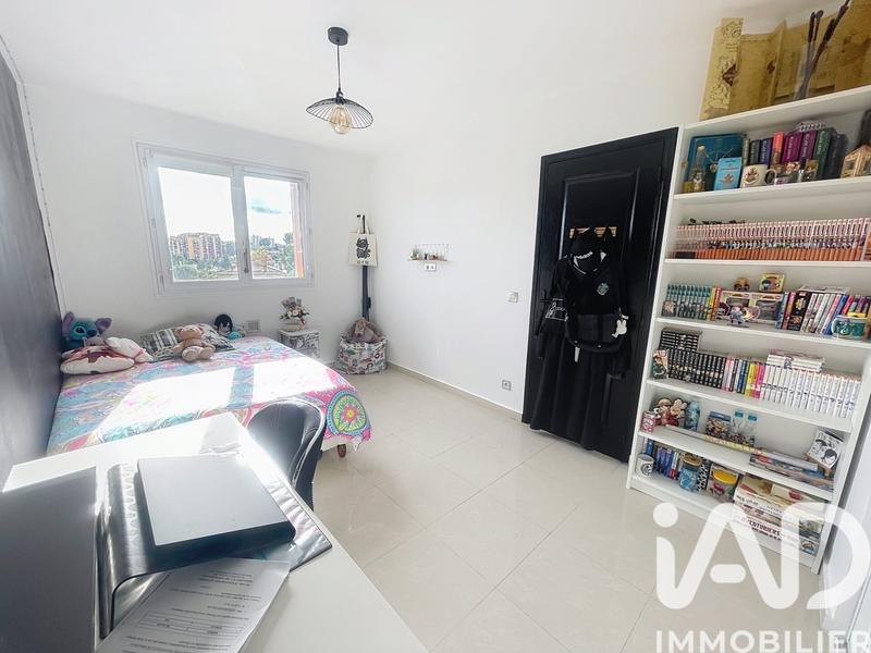 Appartement - 85 m² - 4 pièces