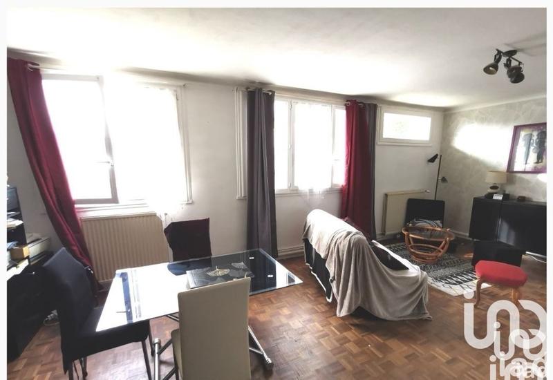 Appartement - 77 m² - 5 pièces