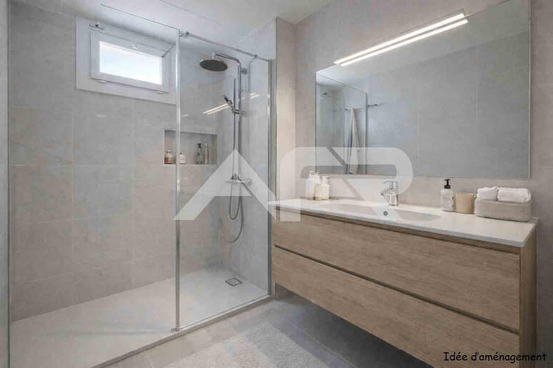 Appartement - 82 m² - 5 pièces