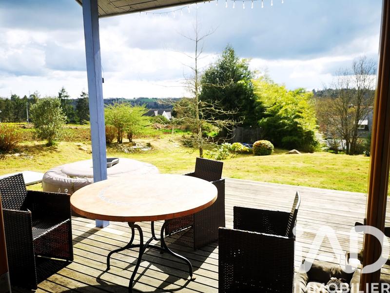 Maison - 172 m² - 7 pièces