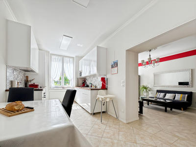 Maison de village - 90 m² - 5 pièces