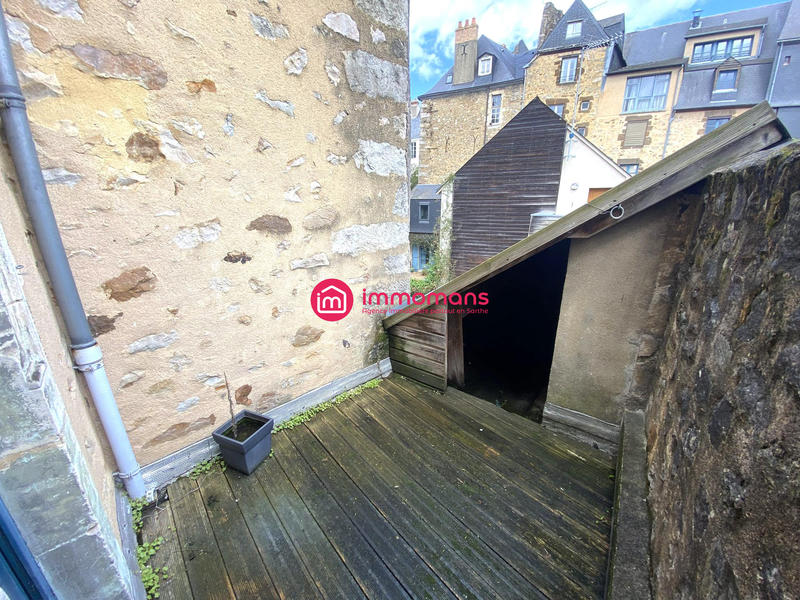 Appartement - 75 m² - 3 pièces