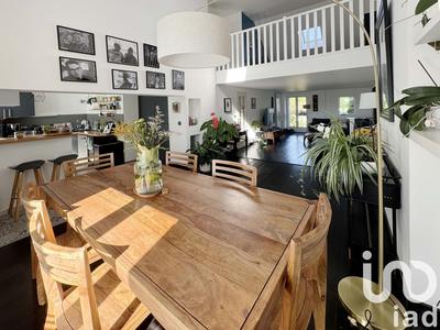 Maison - 155 m² - 6 pièces