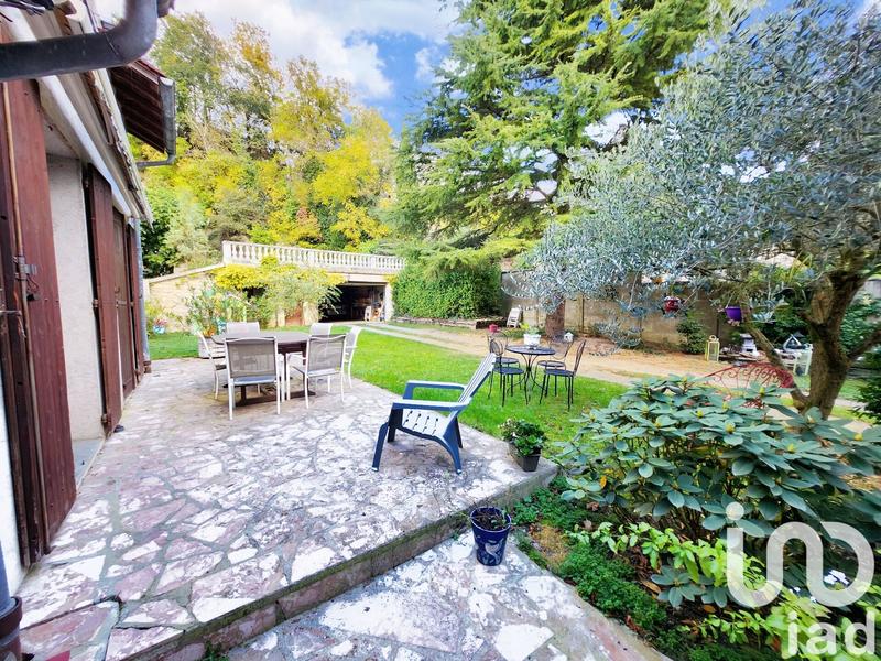 Maison - 155 m² - 8 pièces