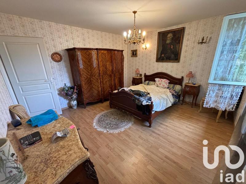 Maison - 187 m² - 7 pièces