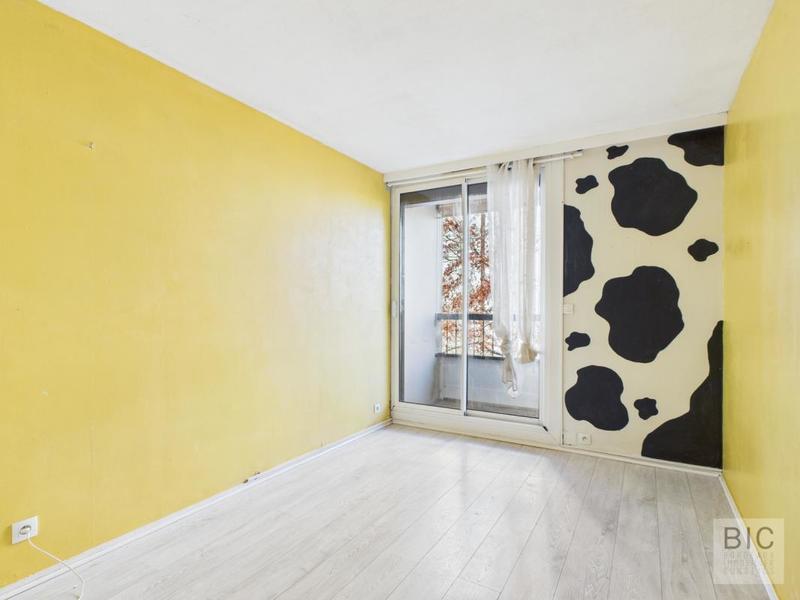 Appartement - 110 m² - 5 pièces