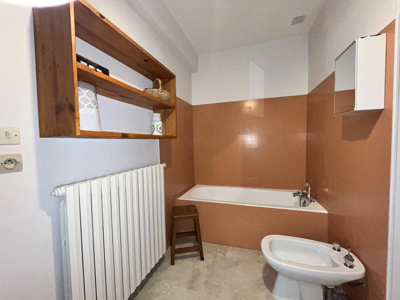 Maison - 210 m² - 6 pièces