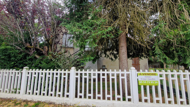 Maison - 90 m² - 4 pièces