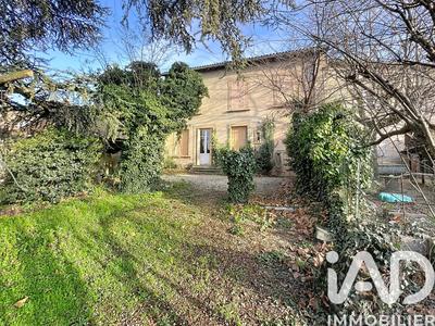 Maison de village - 245 m² - 8 pièces