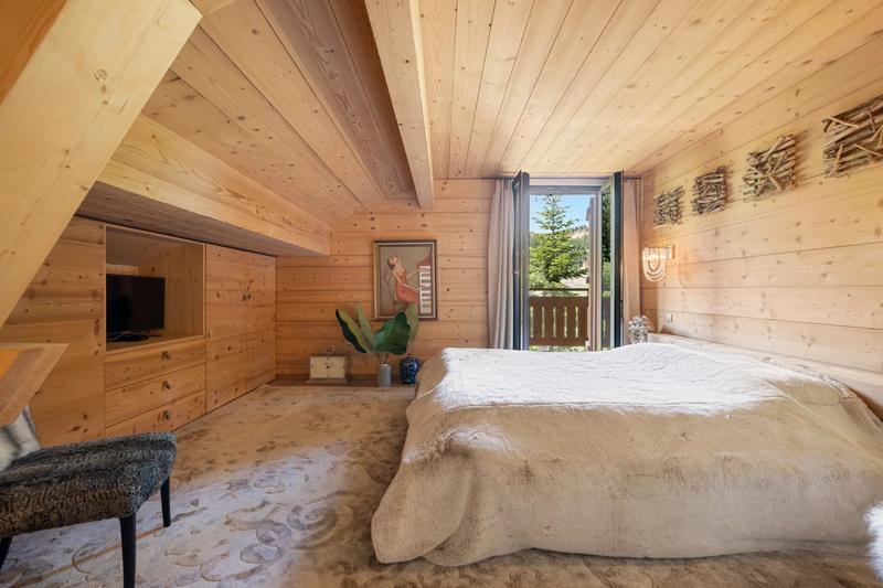 Villa - 390 m² - 9 pièces