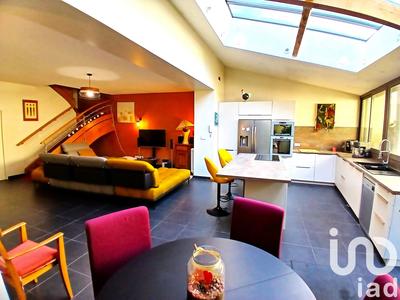 Maison de maîtres - 200 m² - 6 pièces