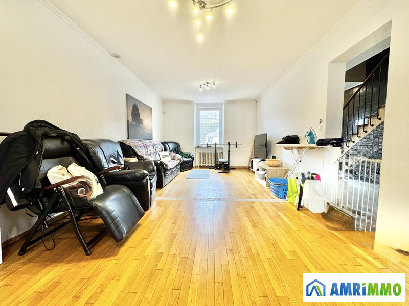 Maison - 144 m² - 5 pièces